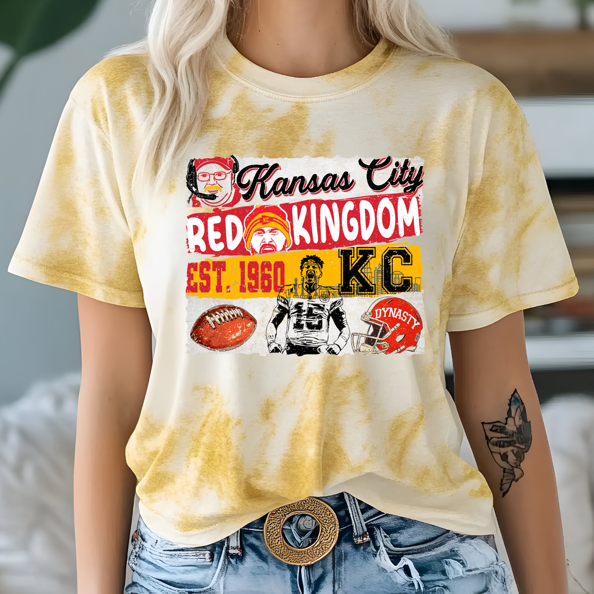 Red Kingdom - Short Sleeve