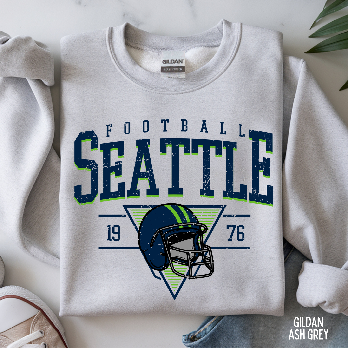 Seattle Triangle Helmet - Sweatshirt