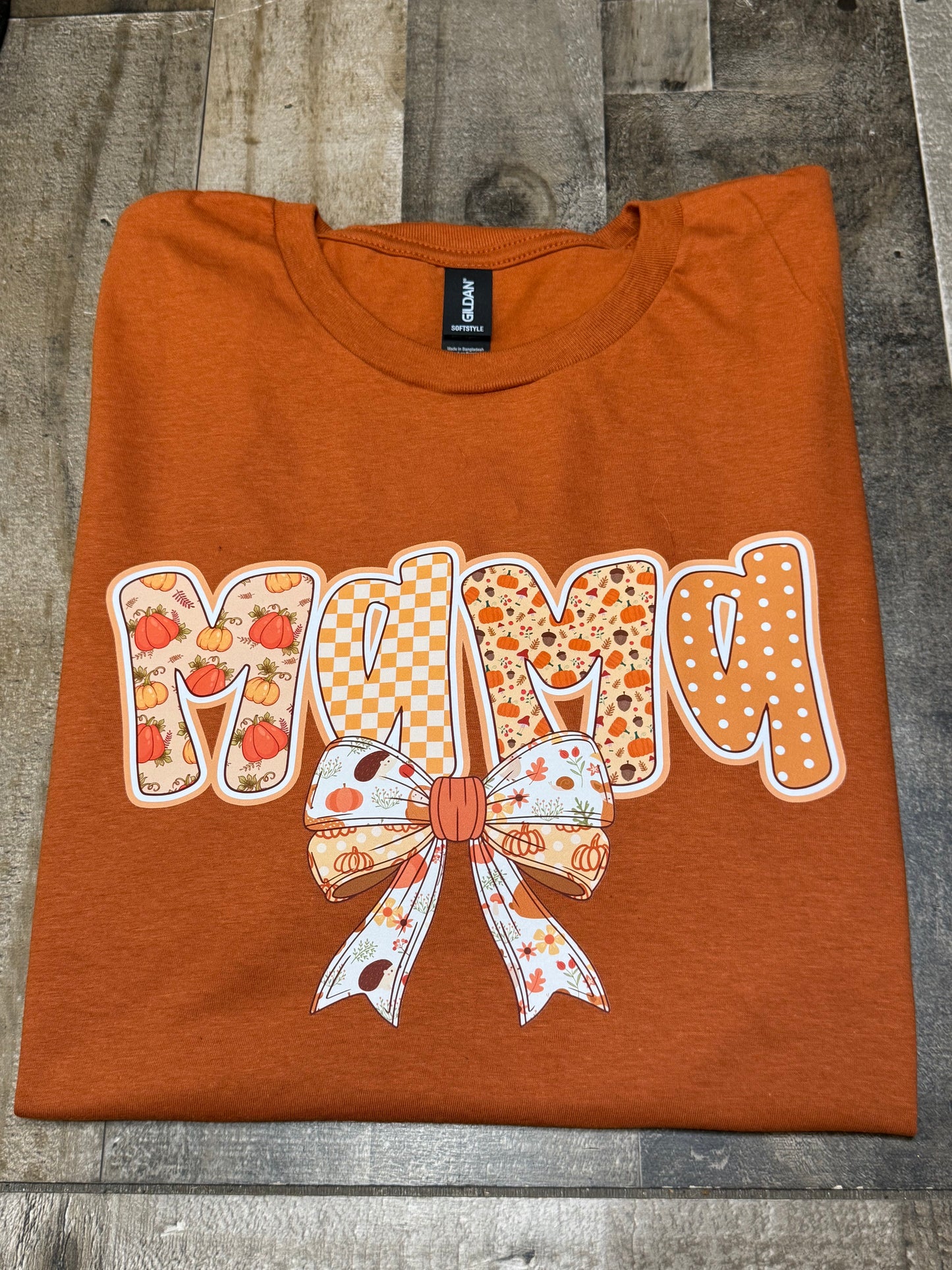M Pumpkin Mama Short Sleeve